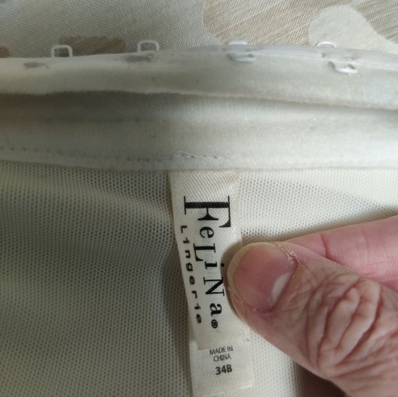 Felina White, Longline Bra 34B - Picture 3 of 4